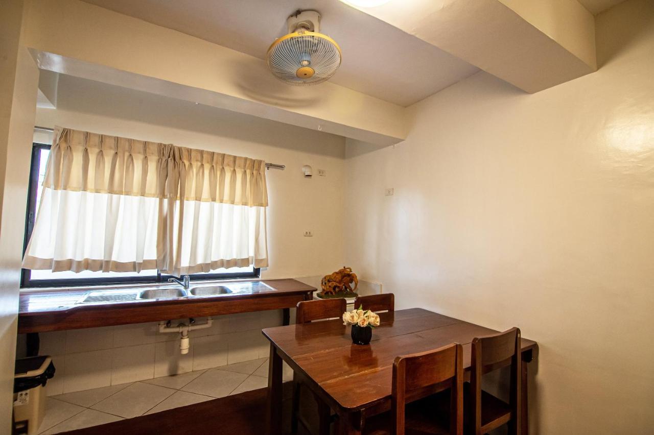 Kiwi Hotel Себу Экстерьер фото