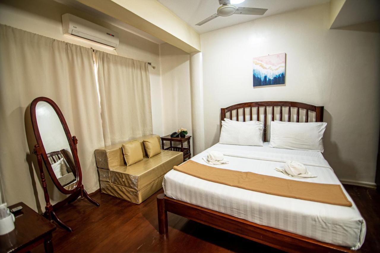 Kiwi Hotel Себу Экстерьер фото