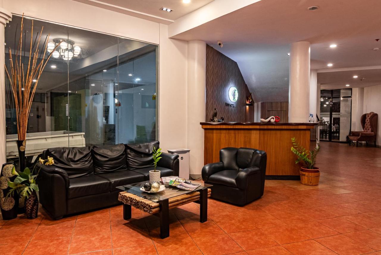 Kiwi Hotel Себу Экстерьер фото